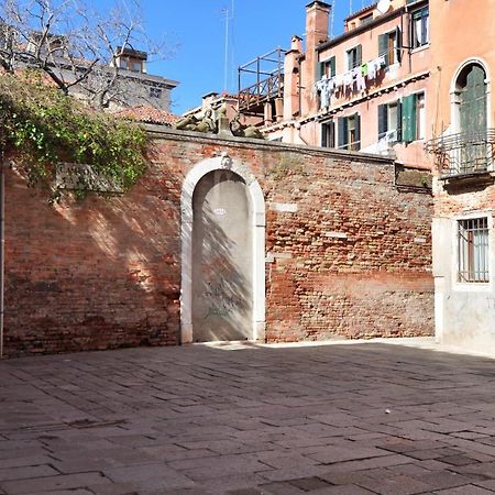 Cozy Apartment Near Rialto Bridge/ St.Mark Square Venedik Dış mekan fotoğraf